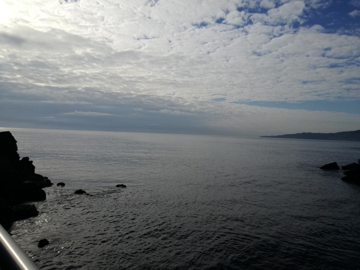 B&B La Spiaggetta Di Stazzo 阿奇雷亚莱 外观 照片